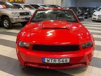 begagnad Ford Mustang V6 Convertible-Nybesiktigad,211 HK