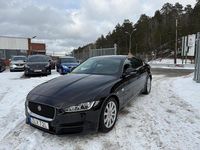 Begagnad Jaguar XE 180 HK (132 kW) 2019 Svart Sedan