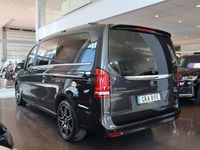 begagnad Mercedes V300 3.1t 9G-Tronic Lång AMG Burmester Värma