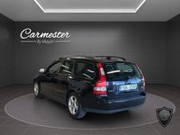 Begagnad Volvo V50 Kinetic 136 HK (100 kW) 2007 Svart Kombi