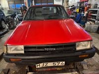 Begagnad Toyota Corolla 78 HK (57 kW) 1987 Röd Sedan