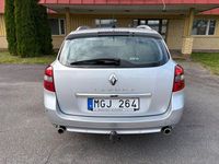 Begagnad Renault Laguna GrandTour 173 HK (127 kW) 2012 Silver Kombi
