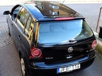 Begagnad VW Polo 81 HK (59 kW) 2008 Svart Halvkombi