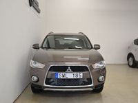 begagnad Mitsubishi Outlander 2.2 Di-D 4WD Sportronic Drag, 7-sits, Fullservad, Nyservad