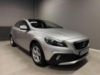 Begagnad Volvo V40 CC Ocean Race 120 HK (88 kW) 2016 Silver Kombi