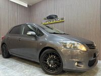 Begagnad Toyota Auris 177 HK (130 kW) 2010 Grå Halvkombi