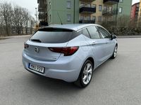 begagnad Opel Astra 1.6 CDTI Euro 6 P-sensorer Dragkrok Led SvartTak