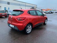 Begagnad Renault Clio IV 73 HK (53 kW) 2012 Röd Halvkombi