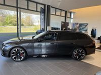 Begagnad BMW i5 M Sport 442 kW (601 HK) 2024 Grå/silver Sedan