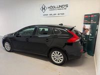 Begagnad Volvo V40 Kinetic 180 HK (132 kW) 2014 Svart