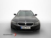 Begagnad BMW 330e Sport Line 184 HK (135 kW) 2022 Svart Kombi