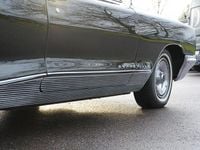 Begagnad Pontiac Bonneville 329 HK (241 kW) 1966 Starlight black Sedan