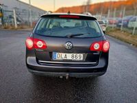 Begagnad VW Passat Sportline 150 HK (110 kW) 2010 Brun Kombi