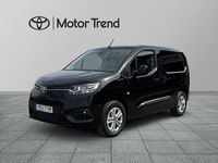 Begagnad Toyota Proace City City 100 kW (136 HK) 2022 Svart Minibuss