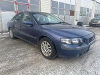 Begagnad Volvo S60 140 HK (102 kW) 2000 Mörkblå Sedan
