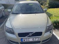 Begagnad Volvo S40 140 HK (102 kW) 2005 Grön Sedan