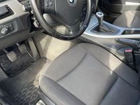 begagnad BMW 318 i Sedan Advantage, Comfort
