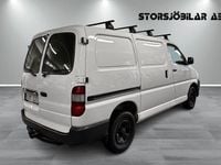 Begagnad Toyota HiAce 117 HK (86 kW) 2010 Vit Van