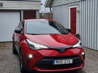 Begagnad Toyota C-HR 122 HK (89 kW) 2021 Supersonic red SUV