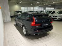 Begagnad Volvo V60 CC 200 HK (147 kW) 2022 Svart Kombi