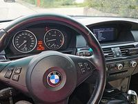 Begagnad BMW 525 197 HK (144 kW) 2009 Platina grå Kombi