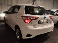 begagnad Toyota Yaris 1.5 Hybrid Aut VVT-i / Backkamera / Lane-Assist
