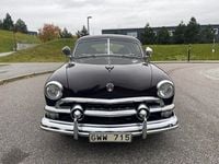 Begagnad Ford Deluxe 116 HK (85 kW) 1951 Mörkröd Sportkupé