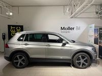 Begagnad VW Tiguan 2016 Silver SUV