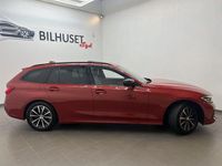 Begagnad BMW 330 292 HK (214 kW) 2021 Röd Kombi