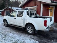 Begagnad Nissan Navara 174 HK (127 kW) 2006 Vit Pickup