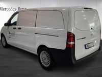 Begagnad Mercedes e-Vito 150 kW (204 HK) 2023 Vit Minibuss