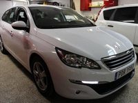 Begagnad Peugeot 308 SW Active 120 HK (88 kW) 2016 Vit Kombi