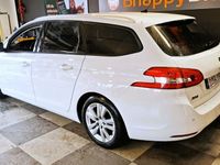 begagnad Peugeot 308 SW 1.2 e-THP 110hk Active Euro 6 Slumpas Nybes