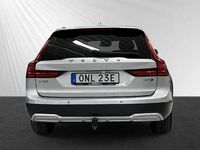 Begagnad Volvo V90 CC 250 HK (183 kW) 2022 Kombi