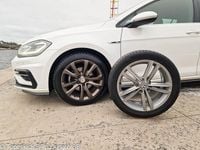 Begagnad VW Golf VII R-line 150 HK (110 kW) 2020 Vit Kombi
