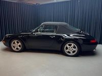 Begagnad Porsche 911 Carrera 286 HK (210 kW) 1998 Svart Cab