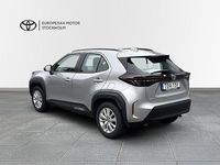 Begagnad Toyota Yaris Cross Active 92 HK (67 kW) 2024 Silver SUV