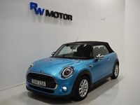 Begagnad Mini Cooper Cabriolet Essential 136 HK (100 kW) 2019 Blå Cab