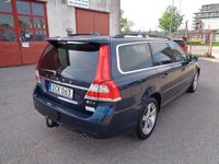 begagnad Volvo V70 D4 Momentum Euro 6