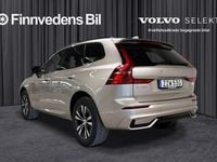 Begagnad Volvo XC60 Plus 355 HK (261 kW) 2024 Ljusgrå SUV