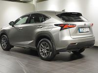 Begagnad Lexus NX300h Business Edition 155 HK (114 kW) 2015 Ljusgrå SUV