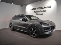 Begagnad Porsche Cayenne 471 HK (346 kW) 2025 Mörkgrå (grey) SUV