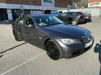 Begagnad BMW 320 Advantage 150 HK (110 kW) 2005 Grå Sedan