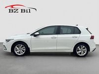 Begagnad VW Golf VIII 150 HK (110 kW) 2024 Vit Halvkombi