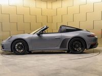 begagnad Porsche 911 Targa 4 GTS BOSE® SportDesign Night Vision 2023, Personbil