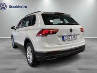 begagnad VW Tiguan Life TDI150 4M DSG Drag/Backkamera