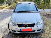 begagnad Mercedes A200 5-dörrars Avantgarde. Glastak, Kamkedja