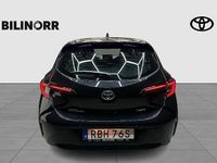 Begagnad Toyota Corolla Active 140 HK (102 kW) 2024 Svart