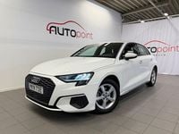 Begagnad Audi A3 Sportback 150 HK (110 kW) 2022 Vit Halvkombi