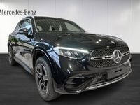 Ny Mercedes GLC300e 2025 Svart SUV